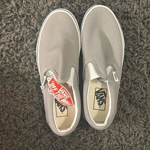 Brand new with tags women’s grey vans